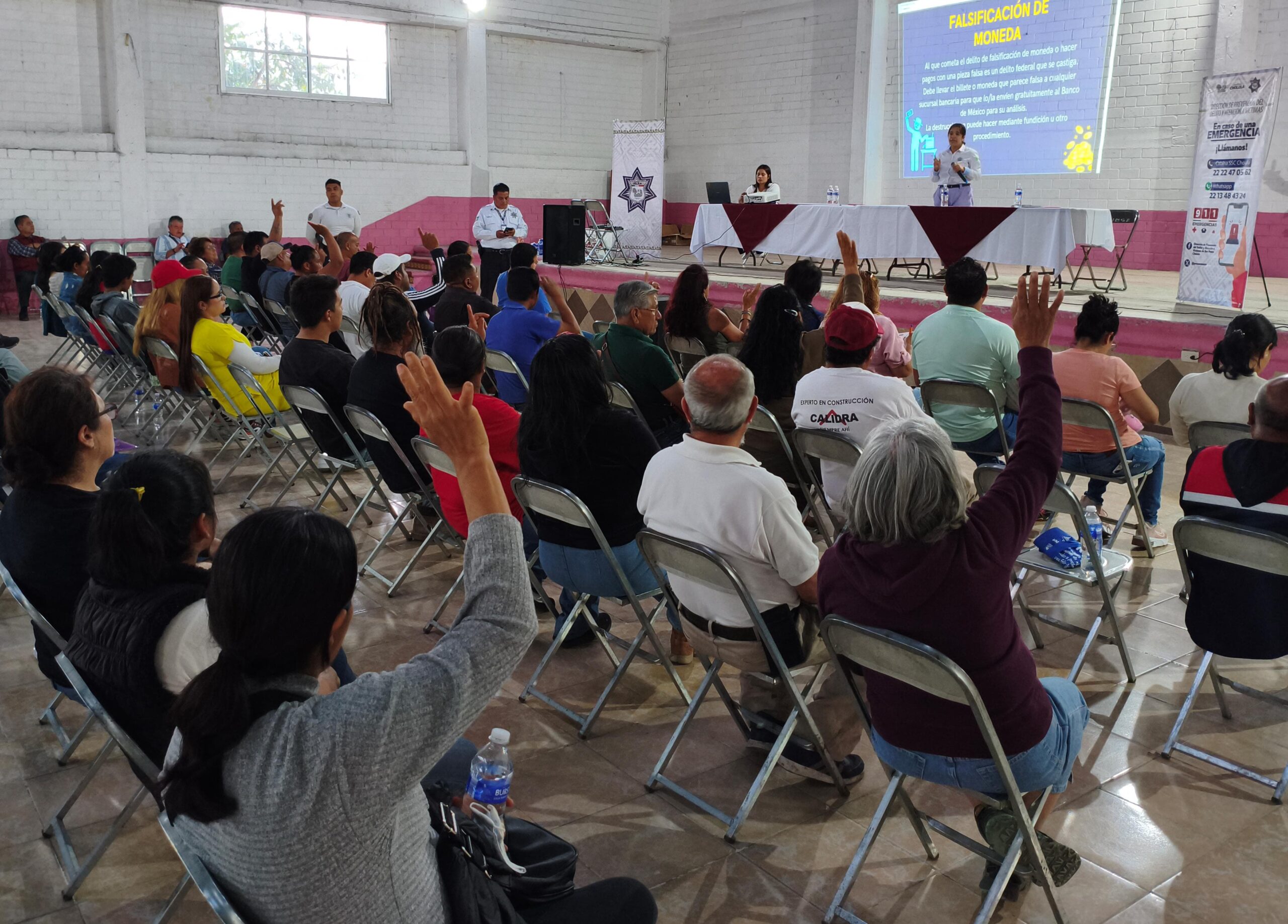 Policía de San Pedro Cholula inicia el Programa “Comercios Unidos por la Seguridad” en Santiago Momoxpan