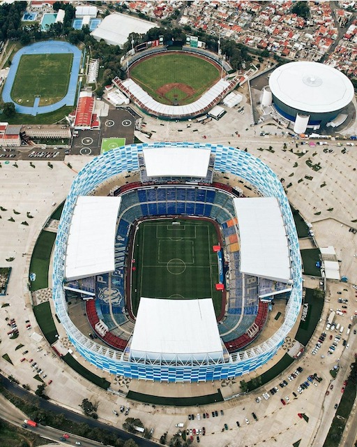 FIN A LOS ABUSOS: Estacionamiento gratuito en estadios Cuauhtémoc y Carmen Serdán
