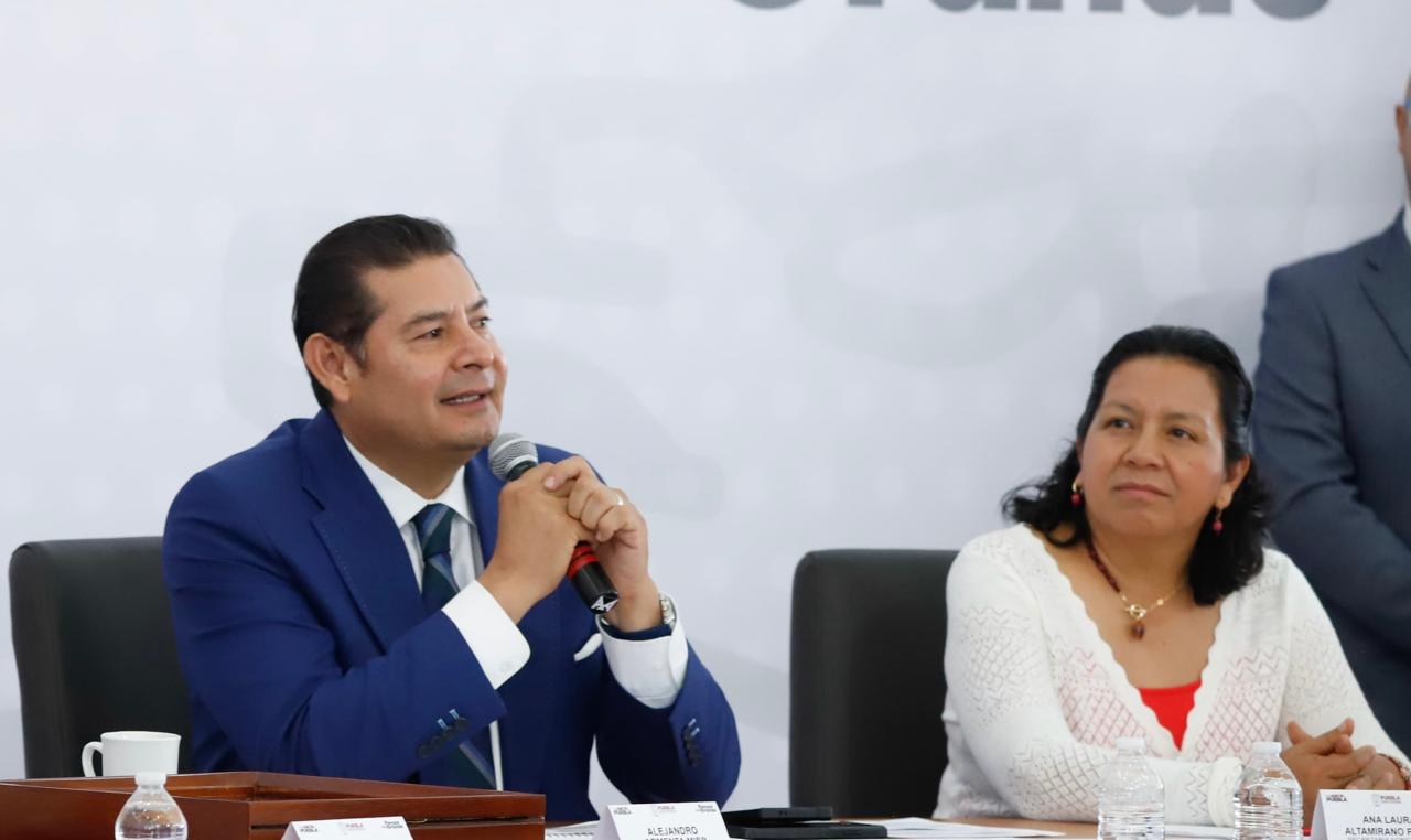 Puebla reinstala comisión de Bioética y anuncia inversión histórica