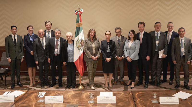 Sheinbaum invitó a empresarios canadienses a invertir en México