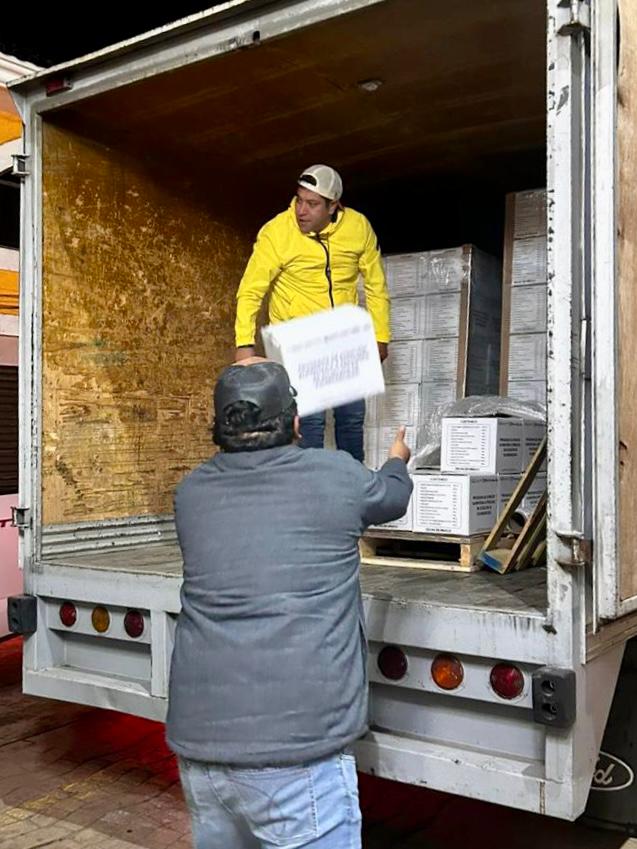 SEDIF continúa el apoyo a damnificados por tromba