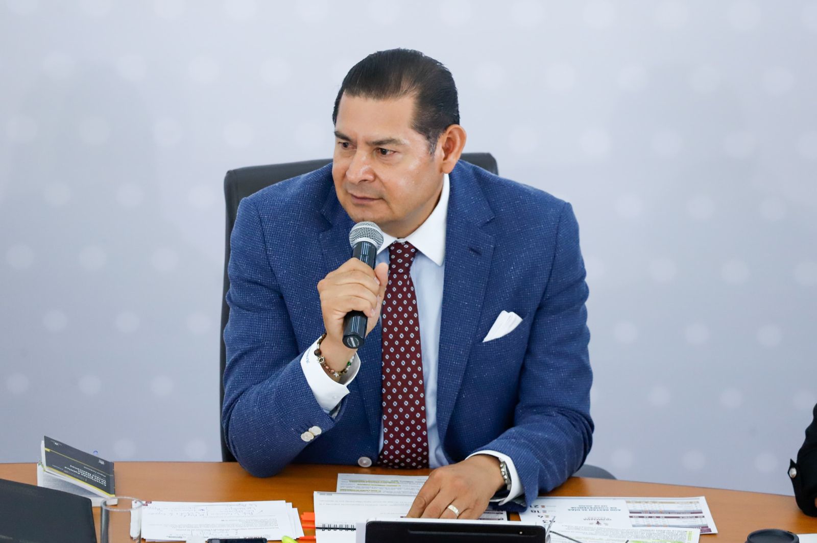 Puebla duplicará matrícula de estudiantes de medicina: Armenta