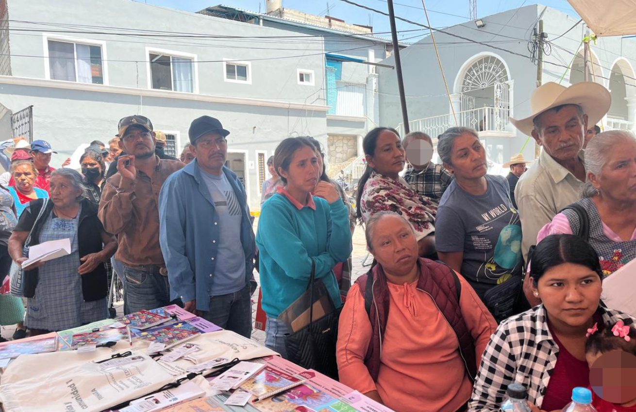 SEDIF beneficia a más de 900 personas con servicios en la Mixteca