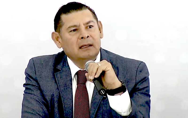 Armenta pide aplicar la ley en conflicto de San Pedro Cholula