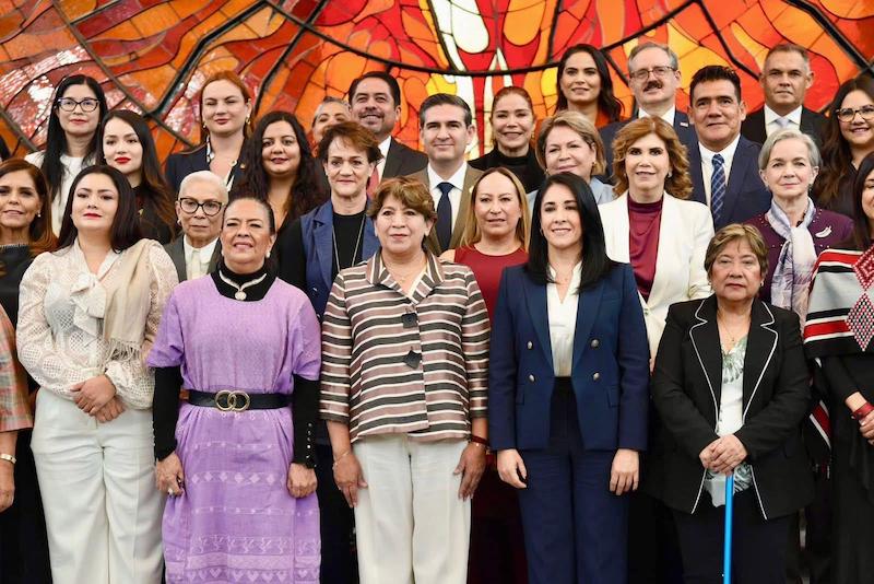 Puebla presenta modelo CEPOSAMI en Reunión Nacional DIF