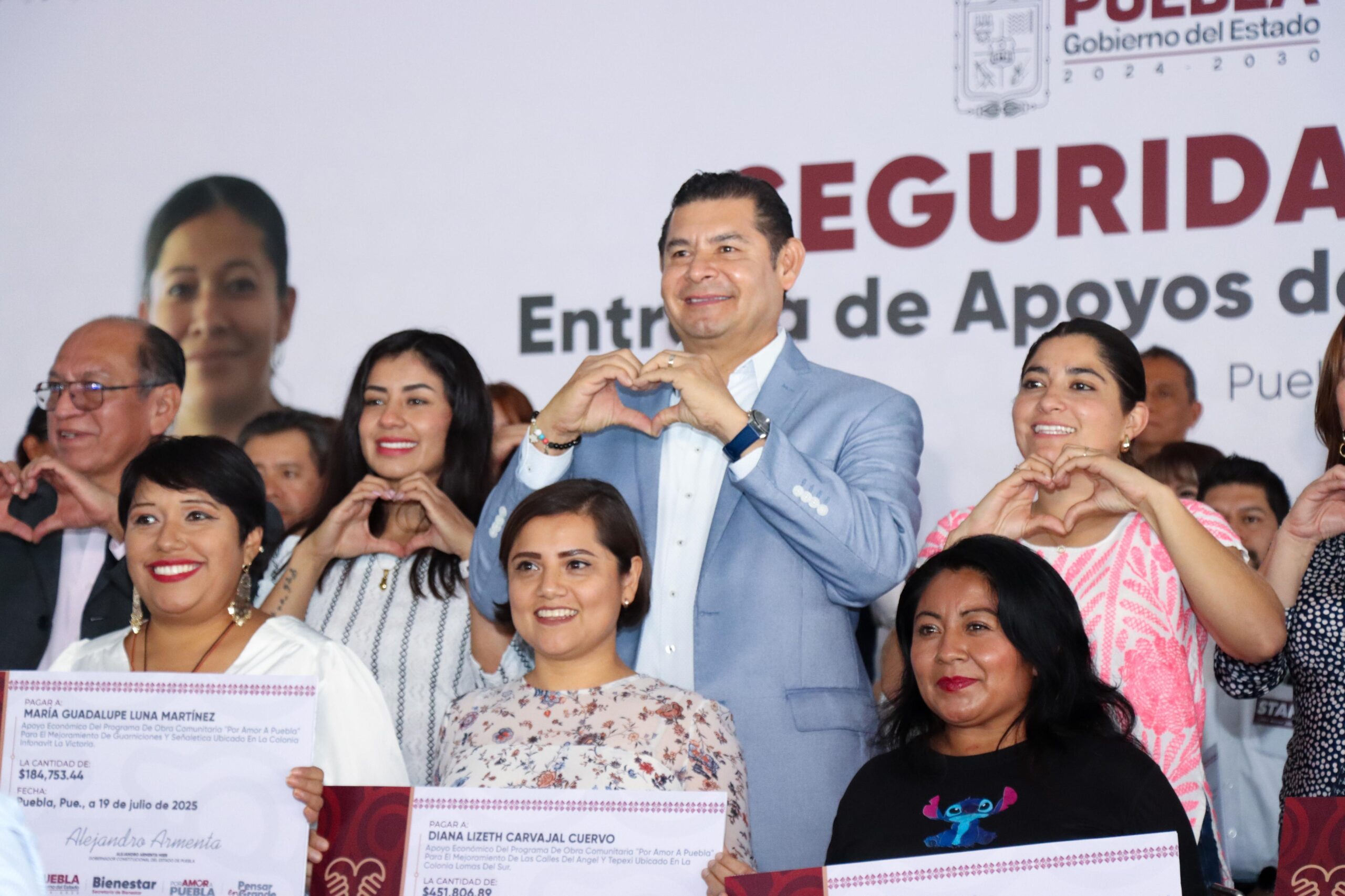 Comprometidos 927 MDP en obra comunitaria para Puebla