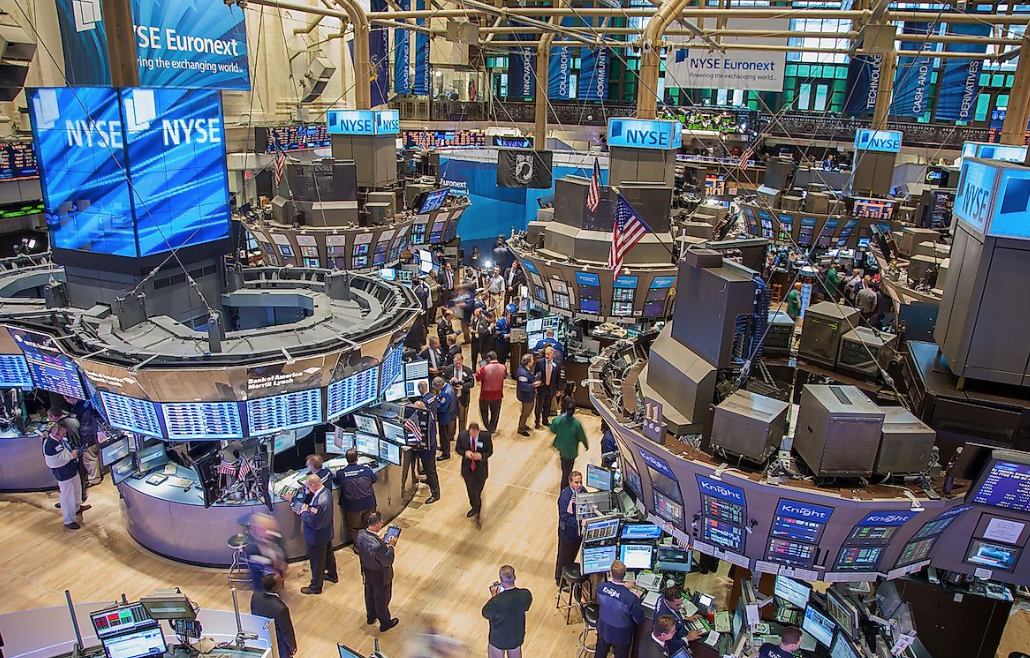 Mercados globales caen tras nuevos aranceles de Trump