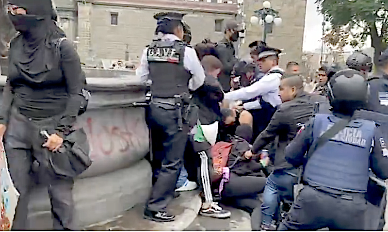 Condenan poblanos y turistas atentado contra el patrimonio cultural e histórico