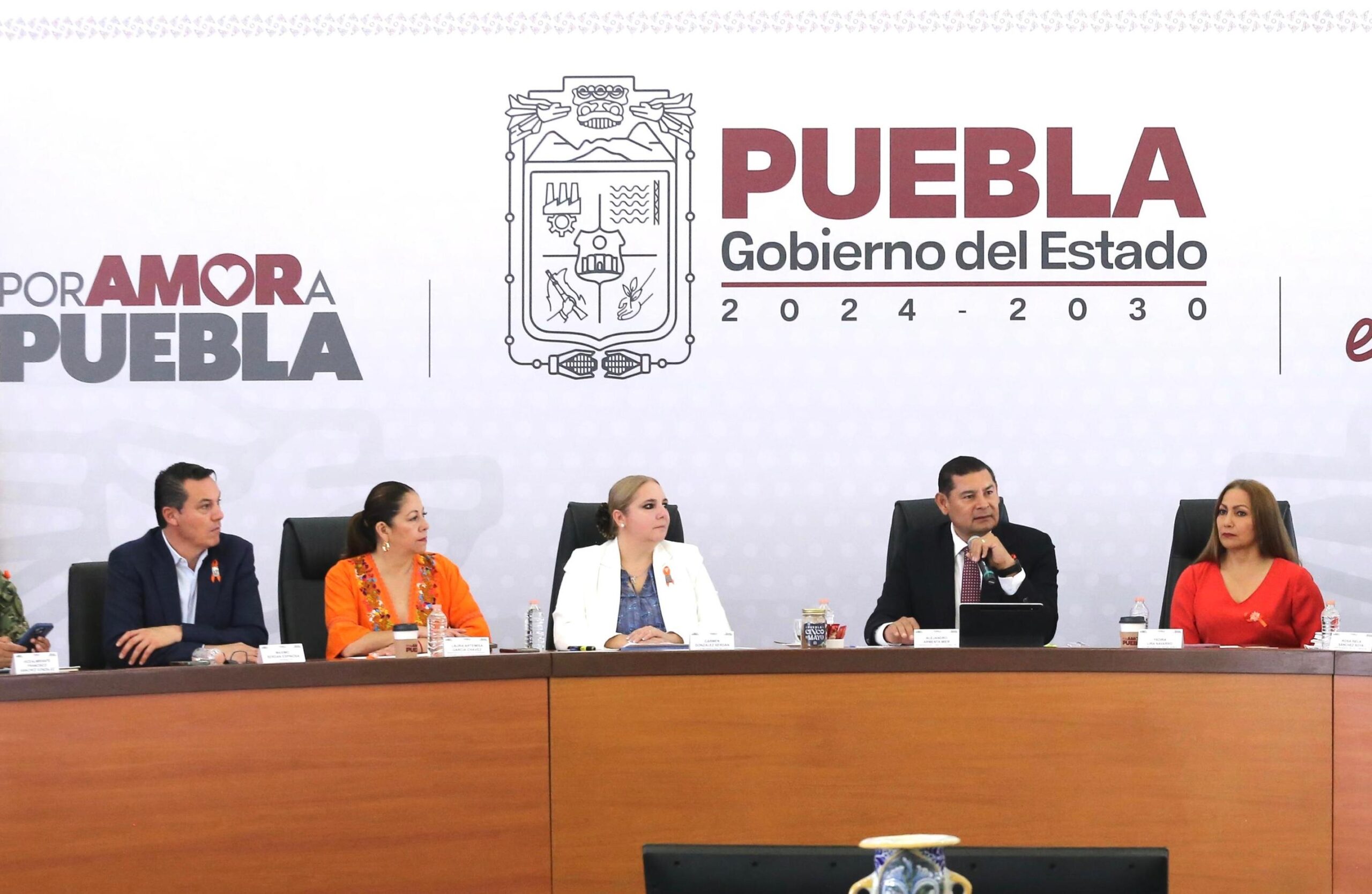En Puebla vamos bien, con  51.6% de reducción en  feminicidios: Armenta