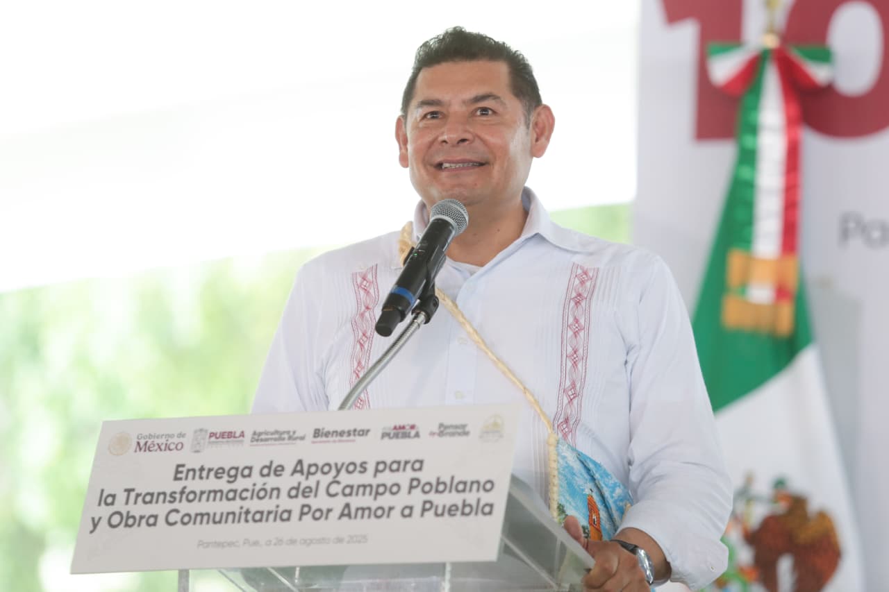 Con inversión de 84 mdp, Gobierno estatal beneficia a microrregión de Ahuazotepec