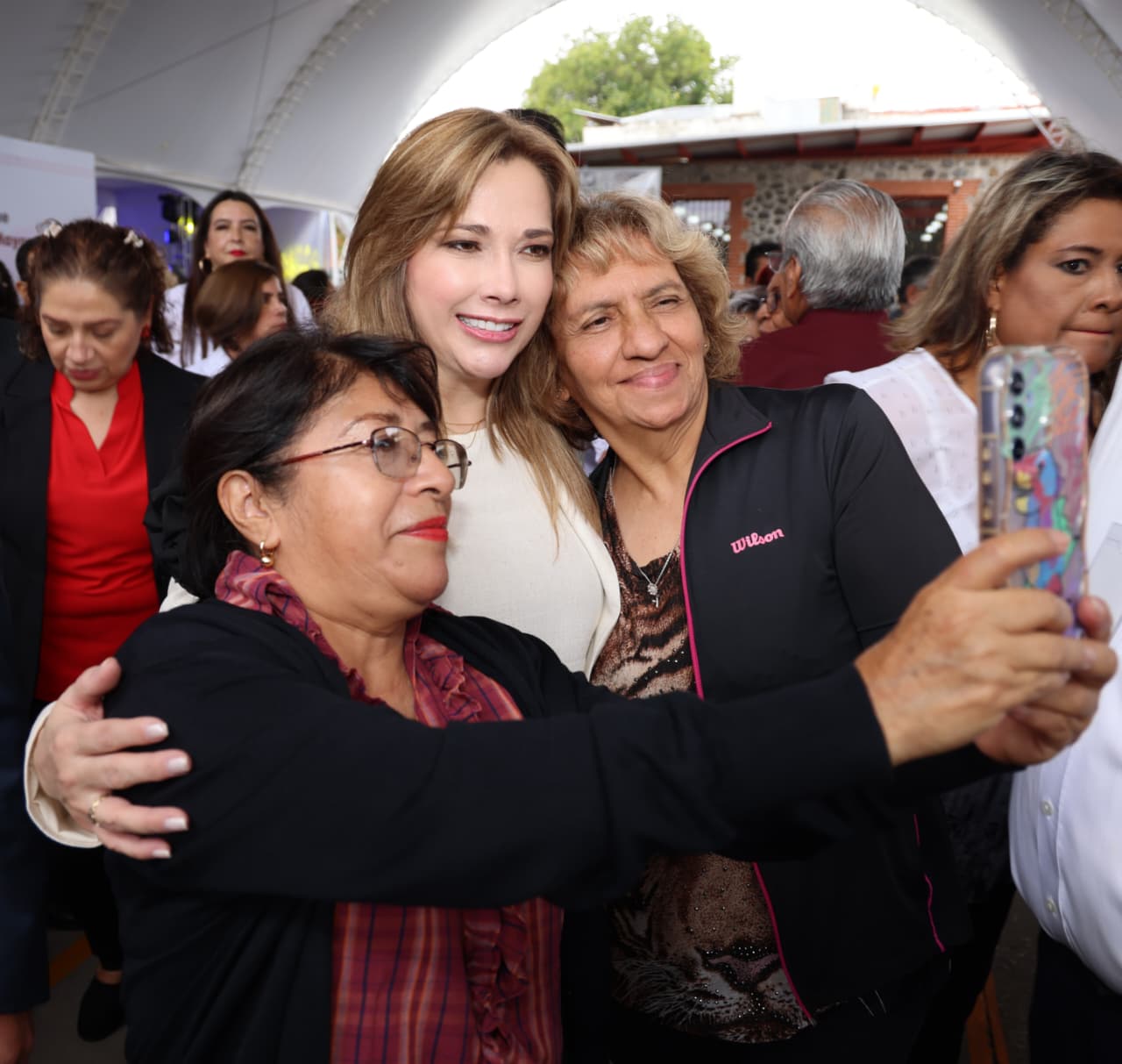 Festejan con el corazón las y los Abuelitos