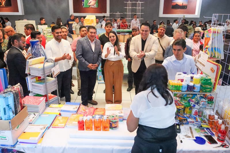 Tonantzin Fernández inauguró la Feria del Regreso a Clases