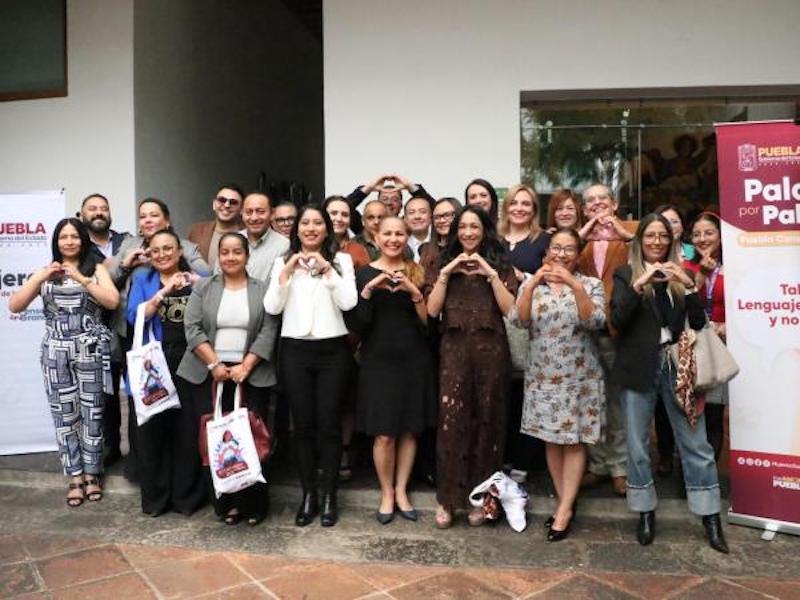 Gobierno de Puebla fomenta un lenguaje libre de violencia a periodistas