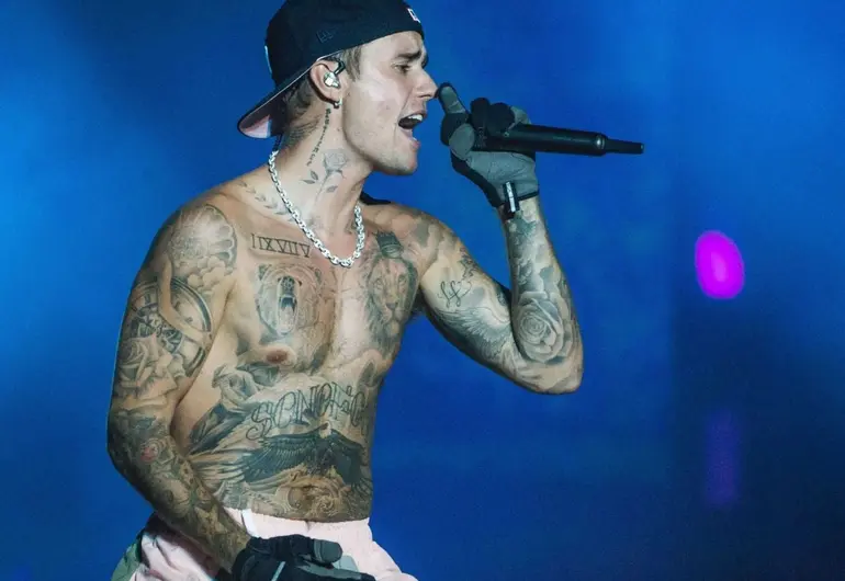 Justin Bieber rompe récord en Coachella 2026 con contrato millonario