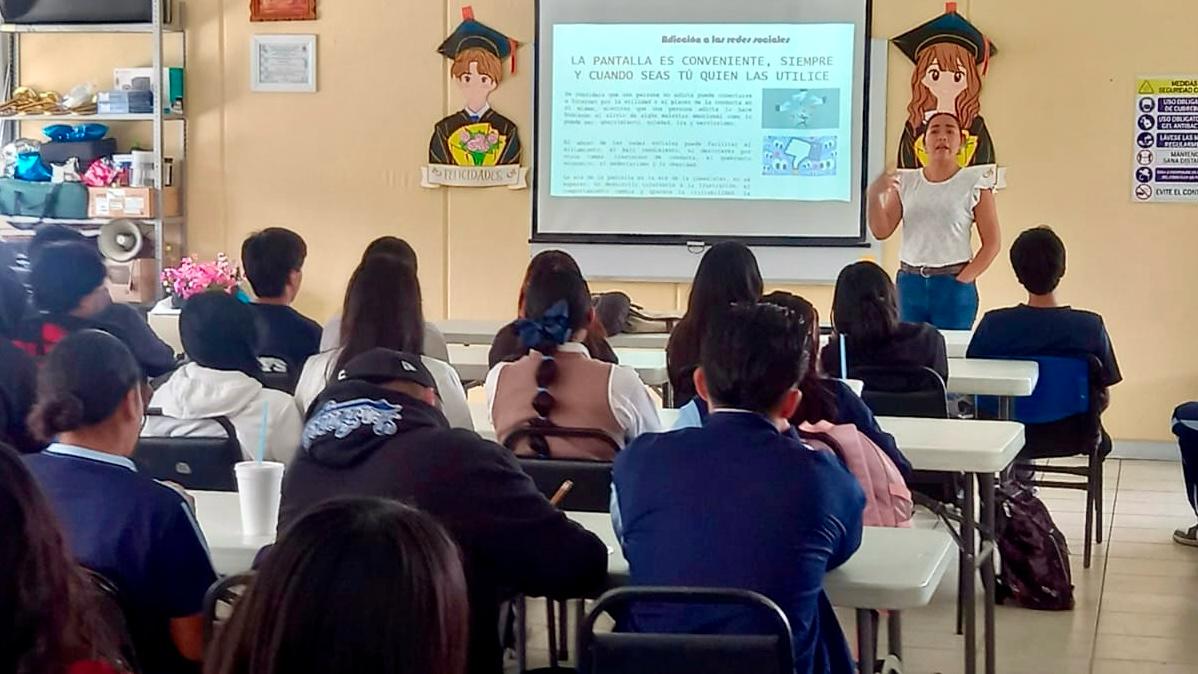 Ceci Arellano impulsa acciones para prevenir el suicidio y fortalecer la salud mental de niñas, niños y jóvenes