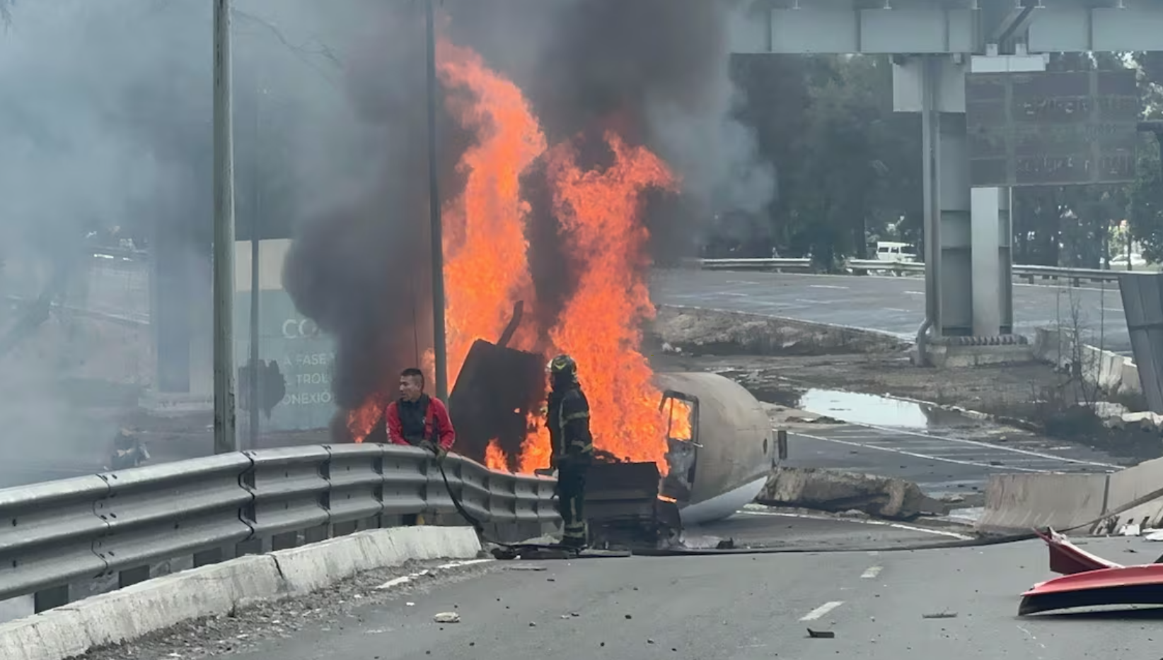 Explosión de pipa en Iztapalapa deja 3 muertos y más de 70 heridos: Brugada