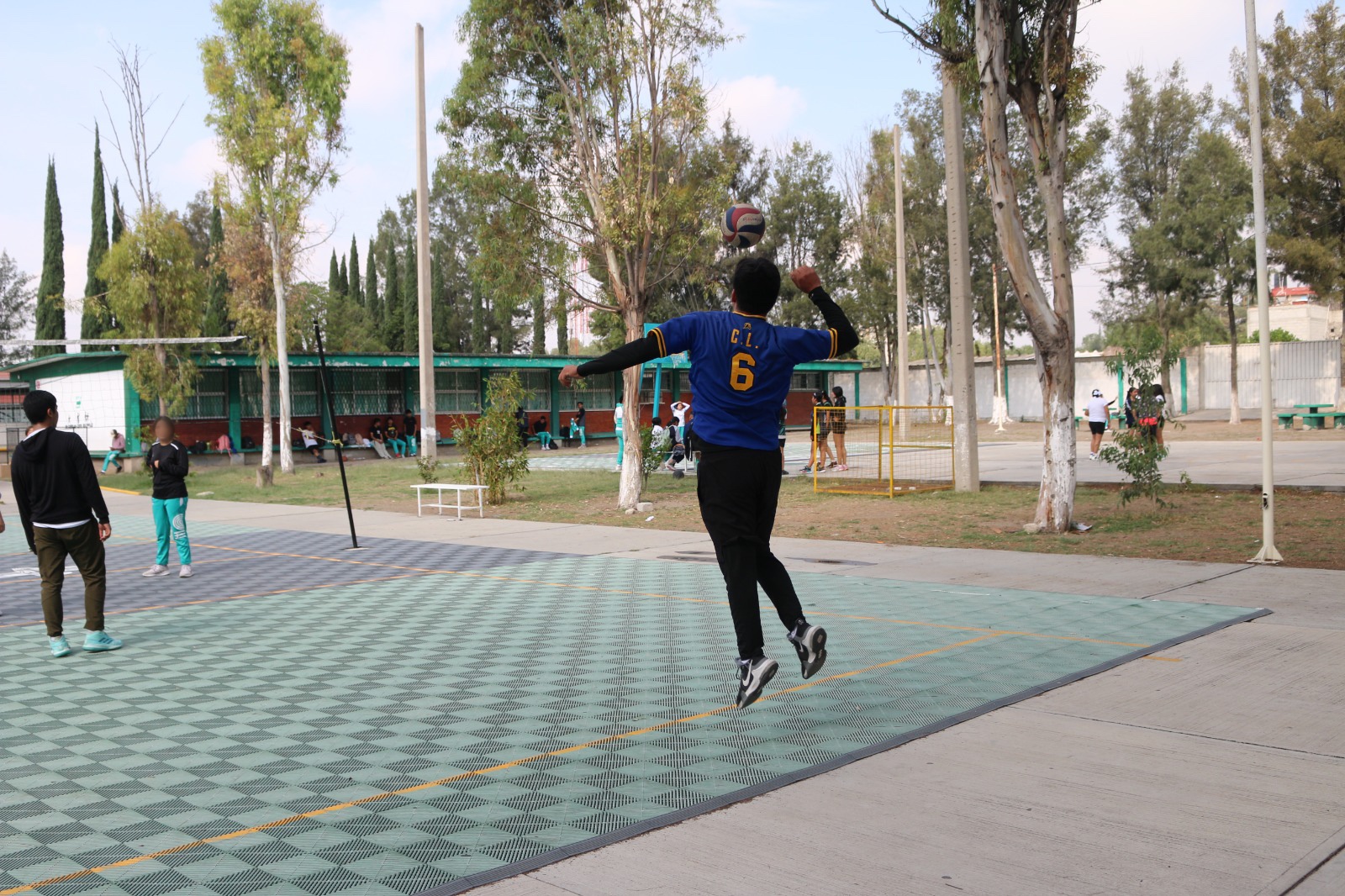 Inician clases más  26 mil alumnos del Colegio  de Bachilleres