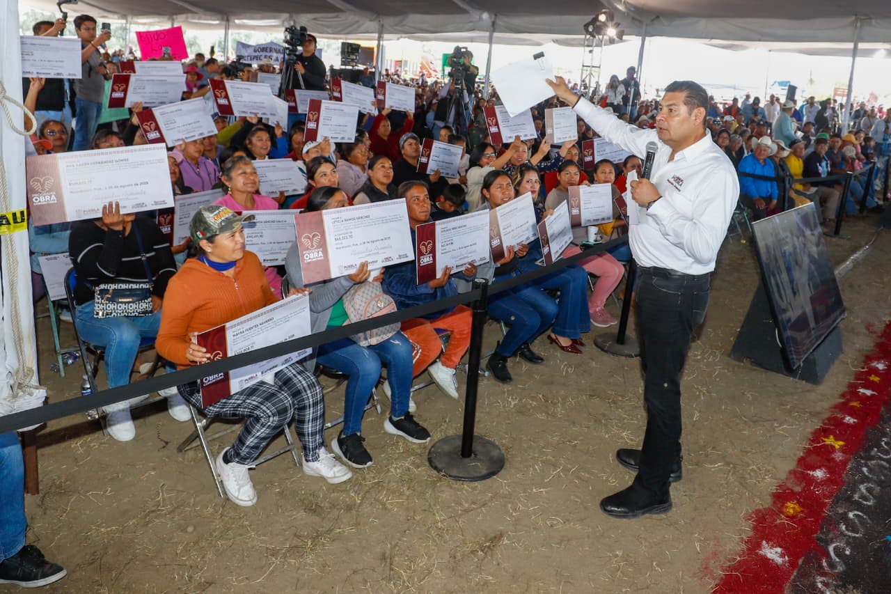 Con obra comunitaria genera desarrollo en microrregión de Acatzingo