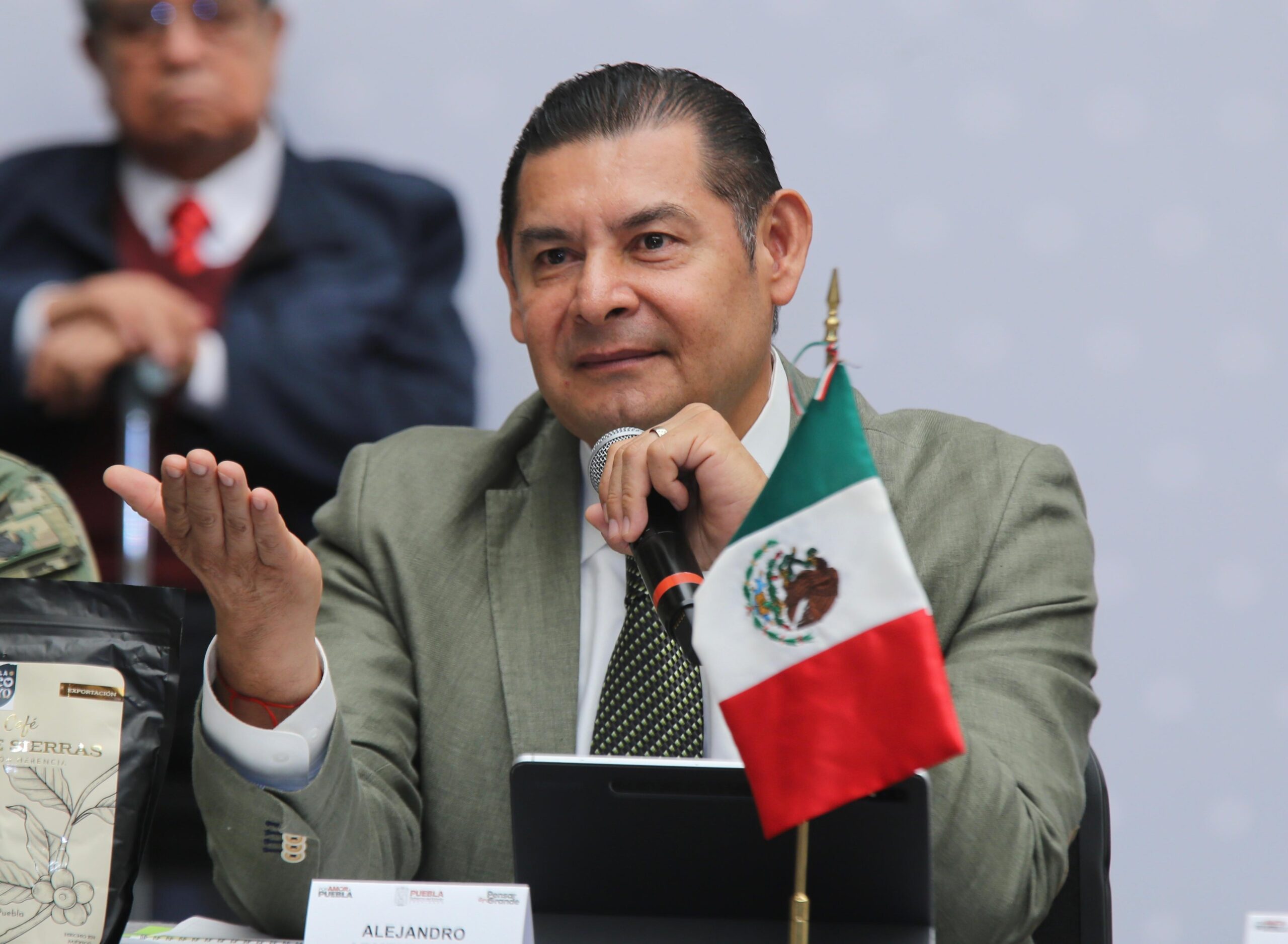 En Puebla, el gobierno aplica la ley con diálogo y sin represión: Armenta