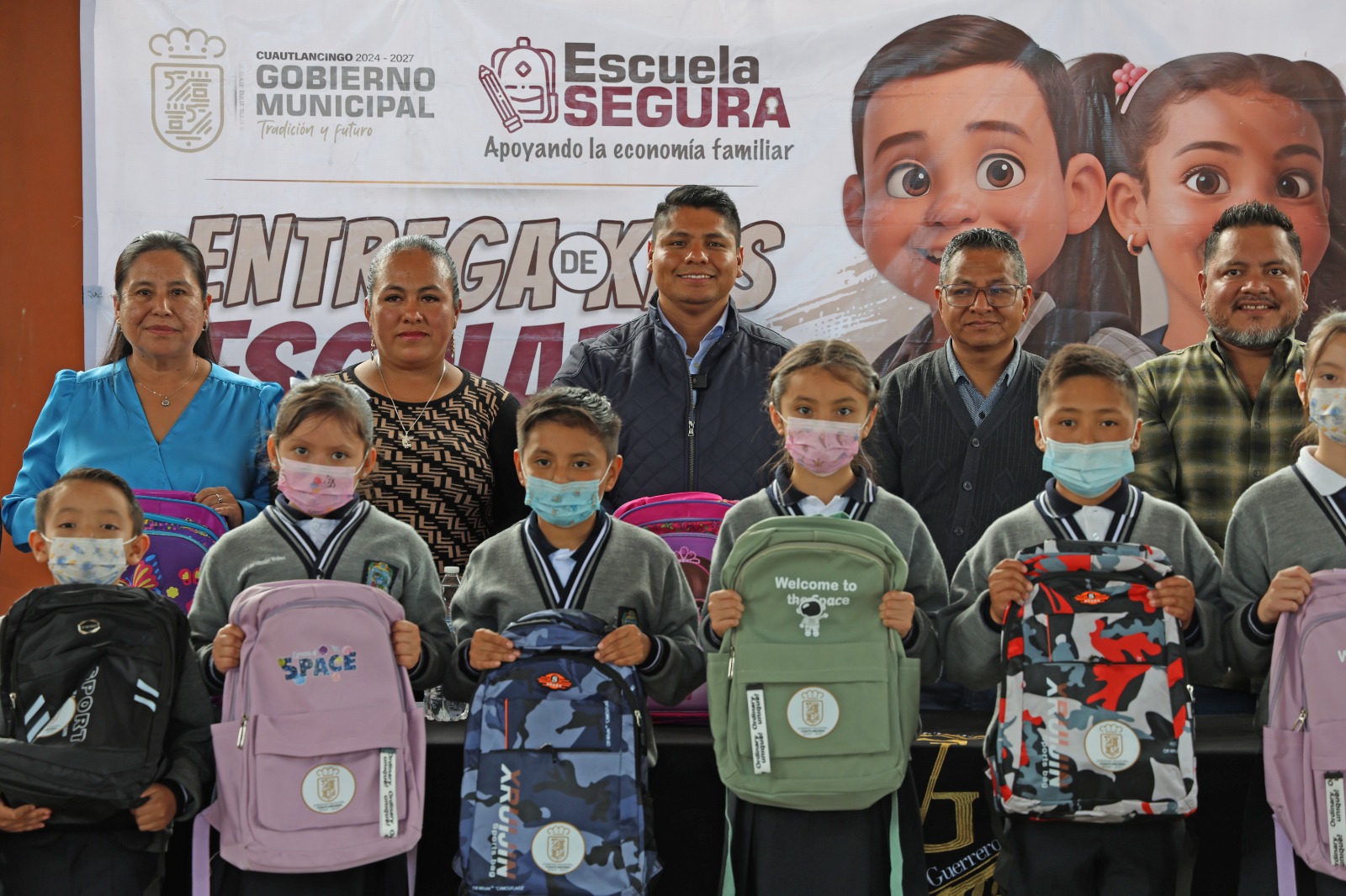 Omar Muñoz lleva el programa “Escuela Segura” a otras tres primarias de Cuautlancingo