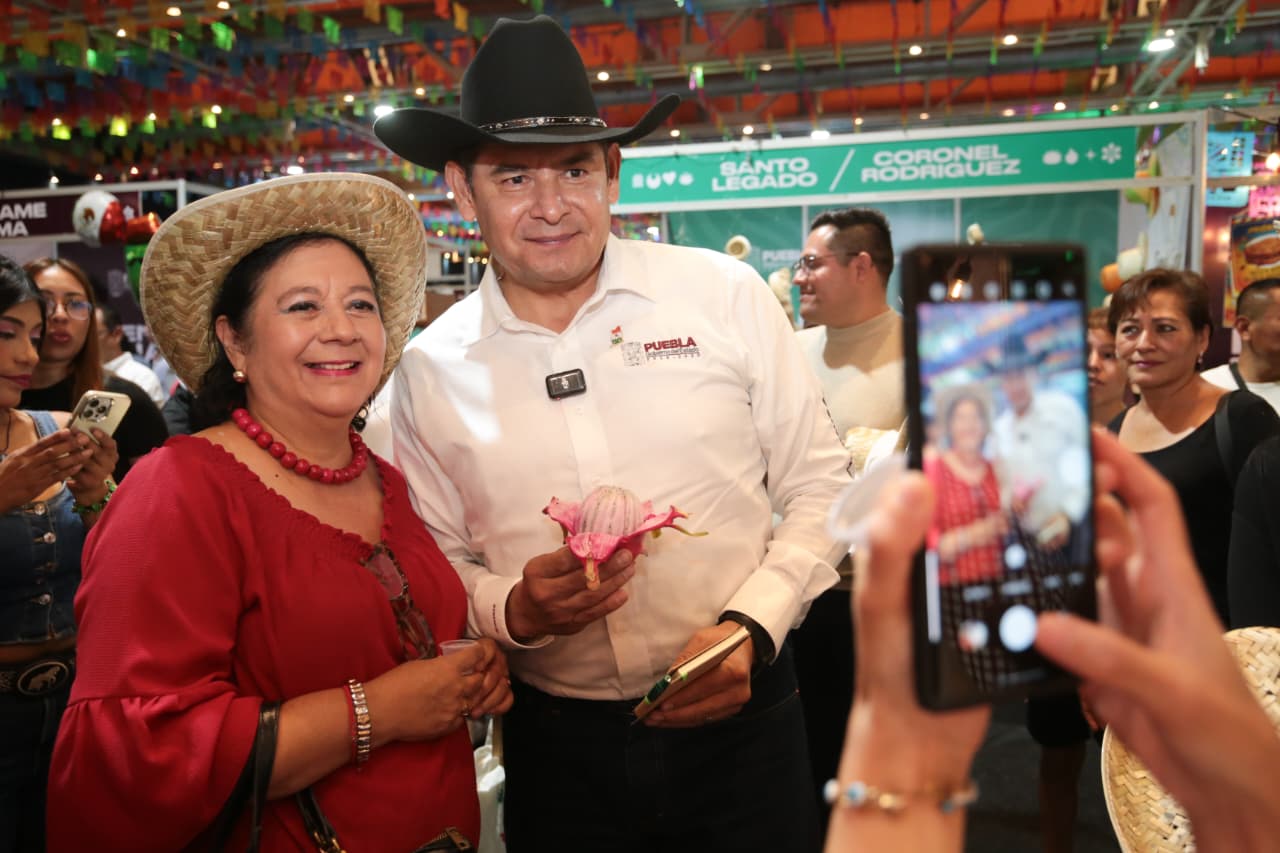 Encuentro Nacional del Mezcal contribuye a la riqueza comunitaria en el agro poblano