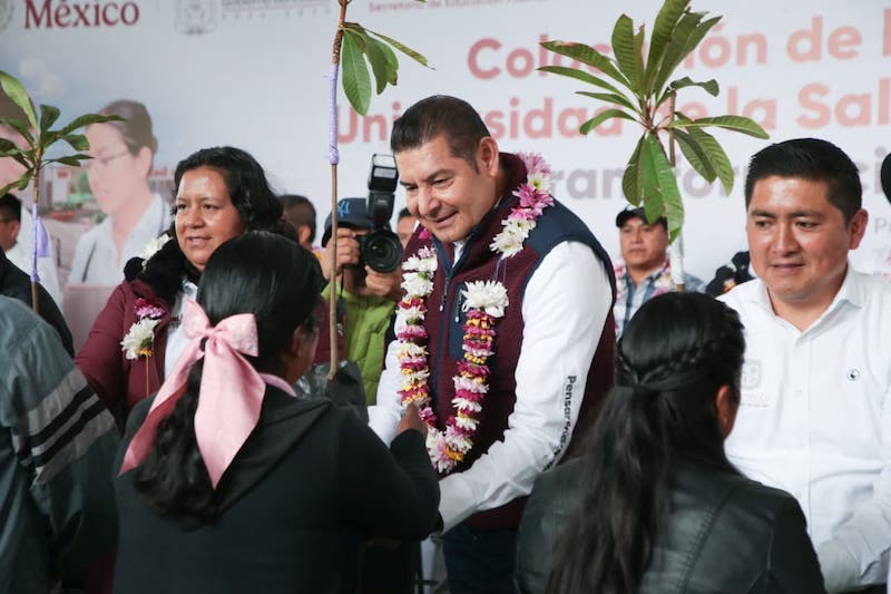 Reforestarán región 27 de Puebla con más de 139 mil árboles frutales