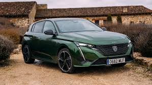 Peugeot refuerza sus furgonetas eléctricas: tres modelos diseñados para el trabajo del futuro