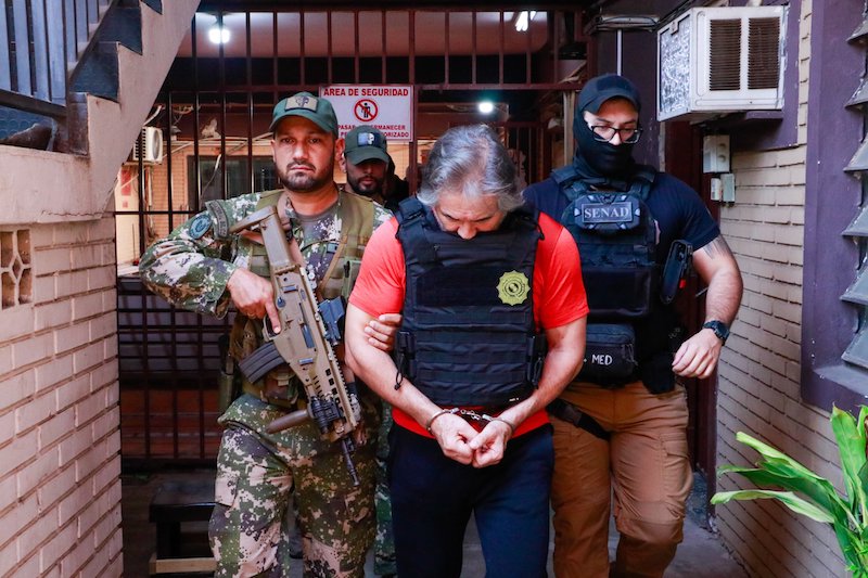 Hernán Bermúdez Requena, líder de “La Barredora” fue expulsado de Panamá; lo trasladan en avión a México 