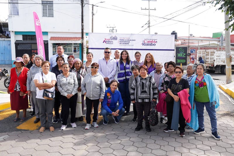Suma Lupita Cuautle la octava Apropiación Violeta