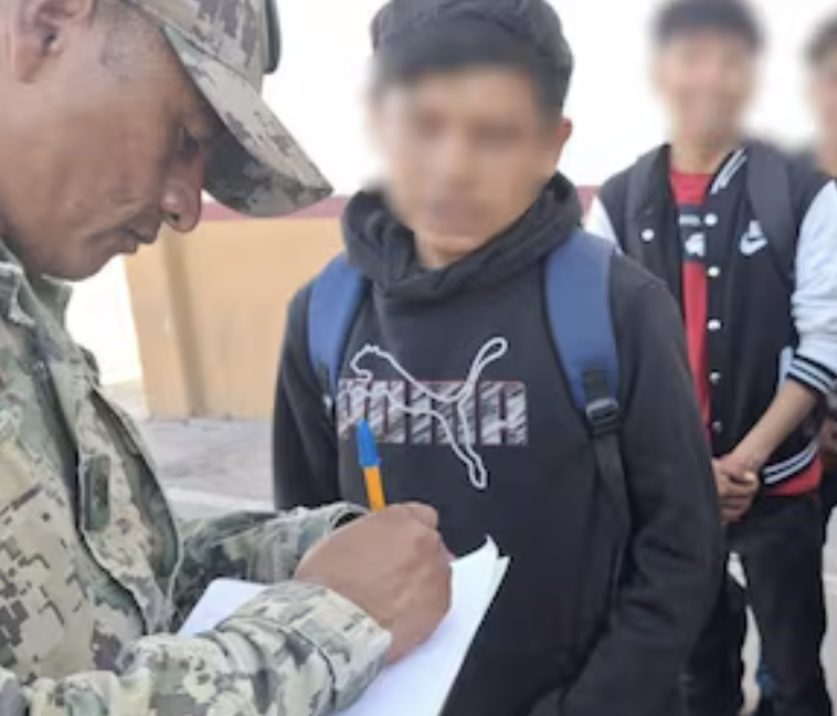 Rescate y protección de 27 menores y un joven en Topolobampo, Sinaloa, tras detectar trabajo infantil ilegal en BCS