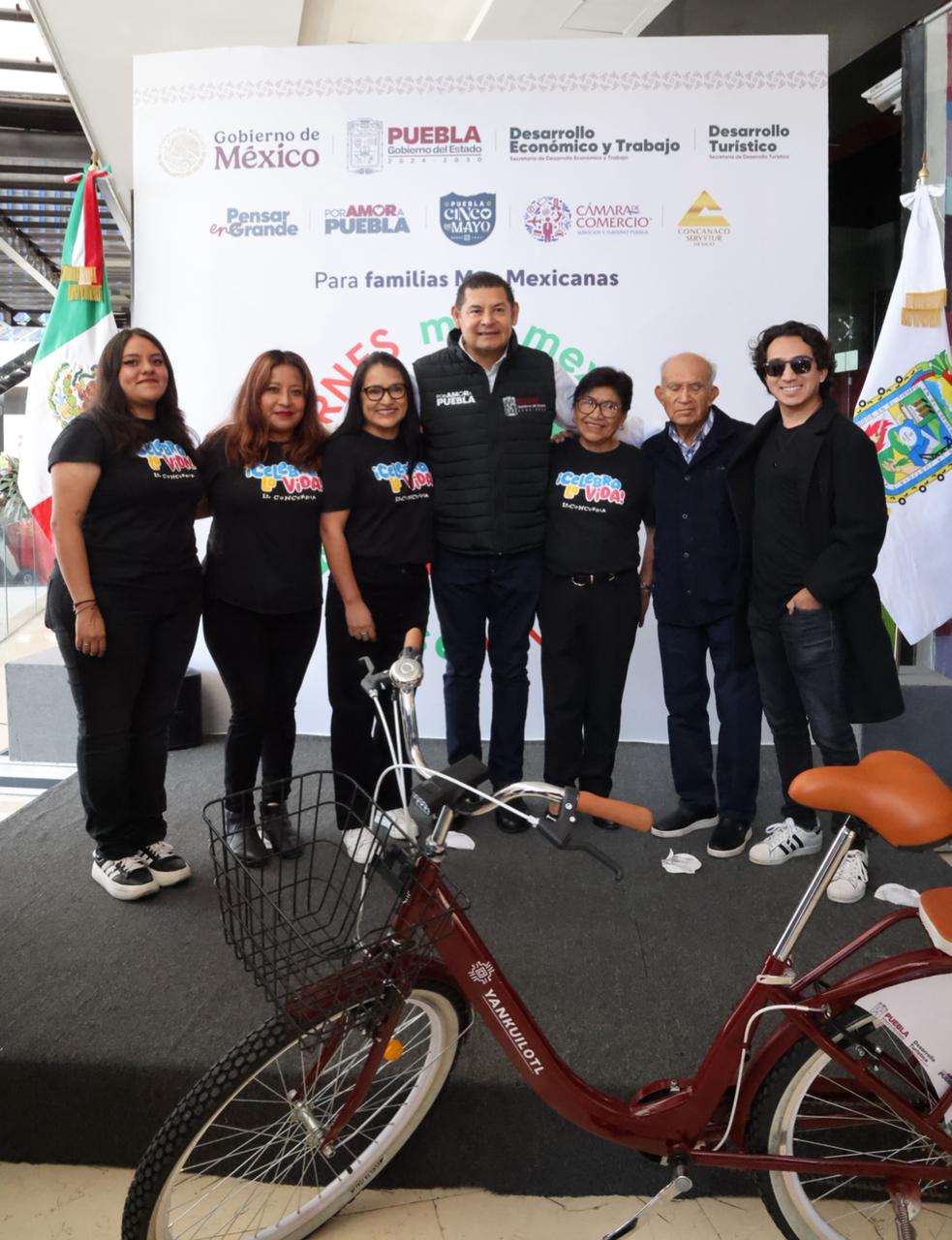 Puebla epicentro comercial con “Viernes muy mexicano”