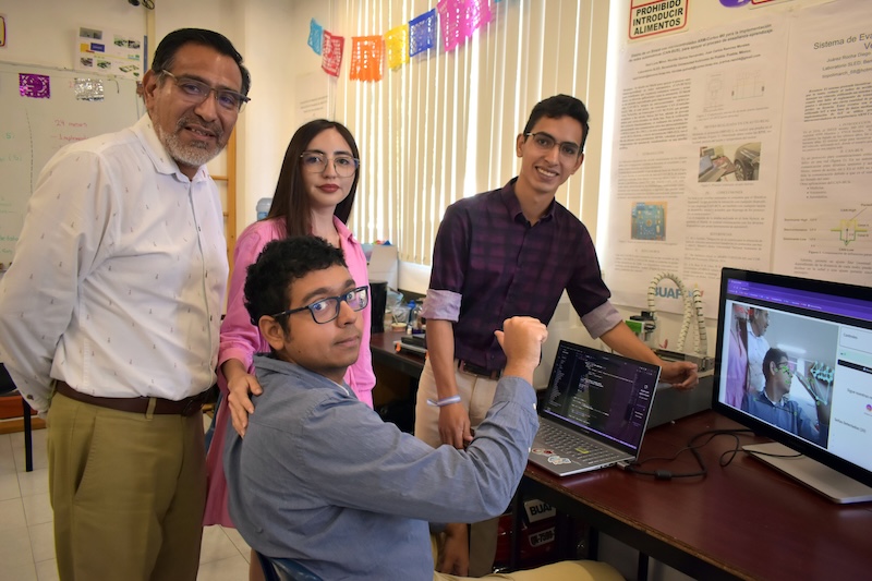 Universitarios poblanos triunfan con Signavox, en Argentina