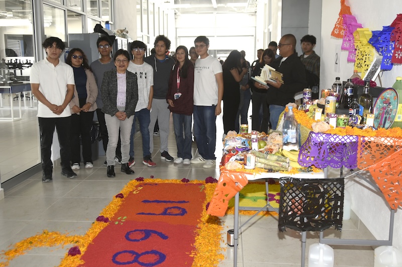 Las ofrendas en CU2 y la creatividad universitaria