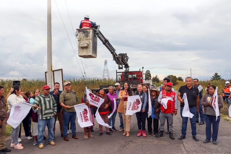 Tonatzin Fernández, arrancó con la rehabilitación del alumbrado público de San Pedro Cholula