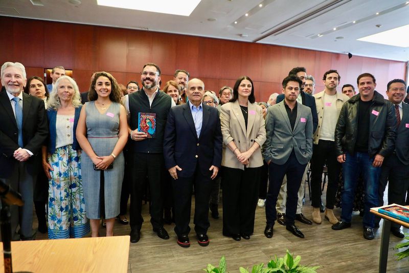 Iván Puentes del Castillo lanza novela que une cosmovisión prehispánica y psicología