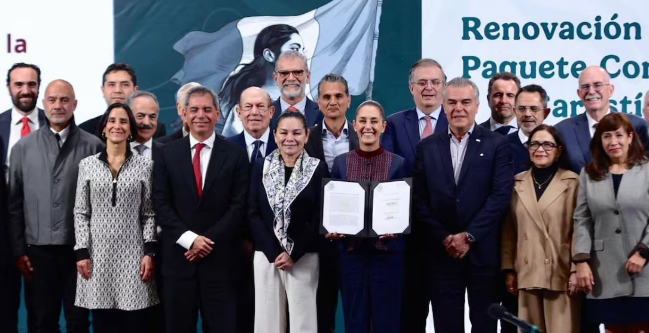 “Sheinbaum refuerza la protección a las familias: renueva el PACIC para mantener la canasta básica en 910 pesos”