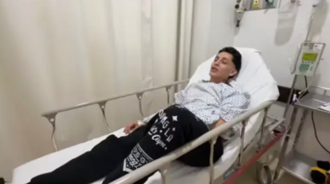 Kunno es hospitalizado tras fuerte accidente automovilístico y preocupa su estado de salud