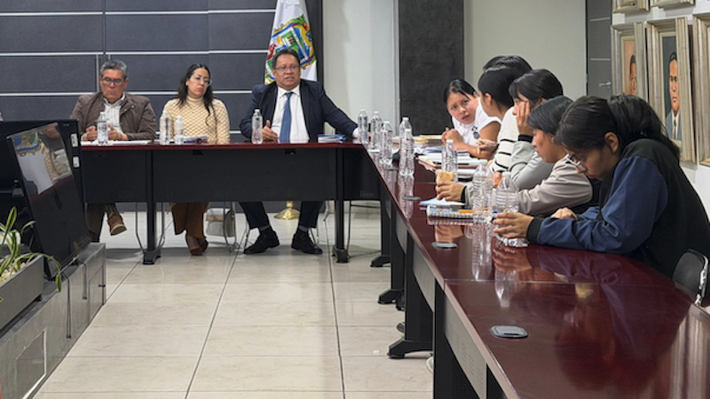 SEP logra acuerdo con estudiantes de la Escuela Normal “Carmen Serdán”