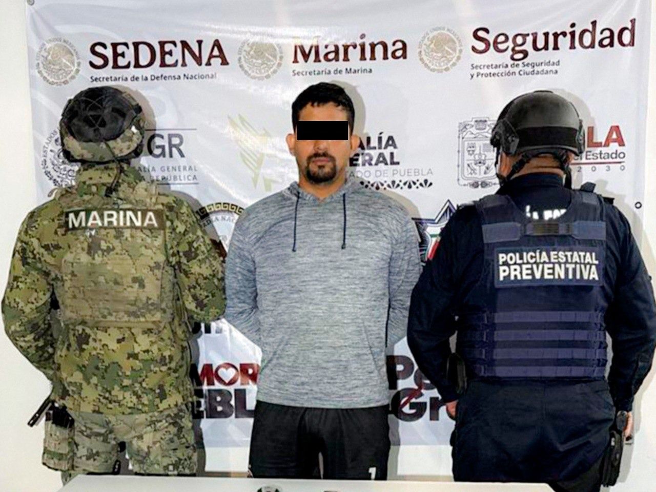 Detienen SSP y SEMAR a hombre que portaba ilegalmente arma de fuego