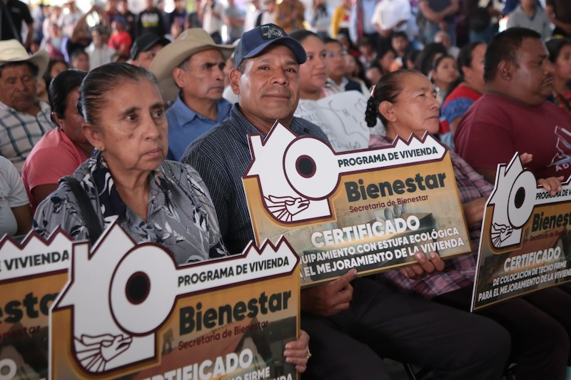 Gobierno de Puebla entregó 68 mdp, para  viviendas de damnificados