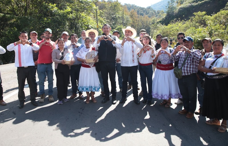 Tras años de olvido, se conectan Sierra Norte y Nororiental con rehabilitación de carretera