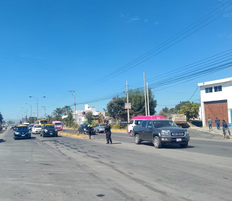 Reabren la carretera federal Puebla-México 