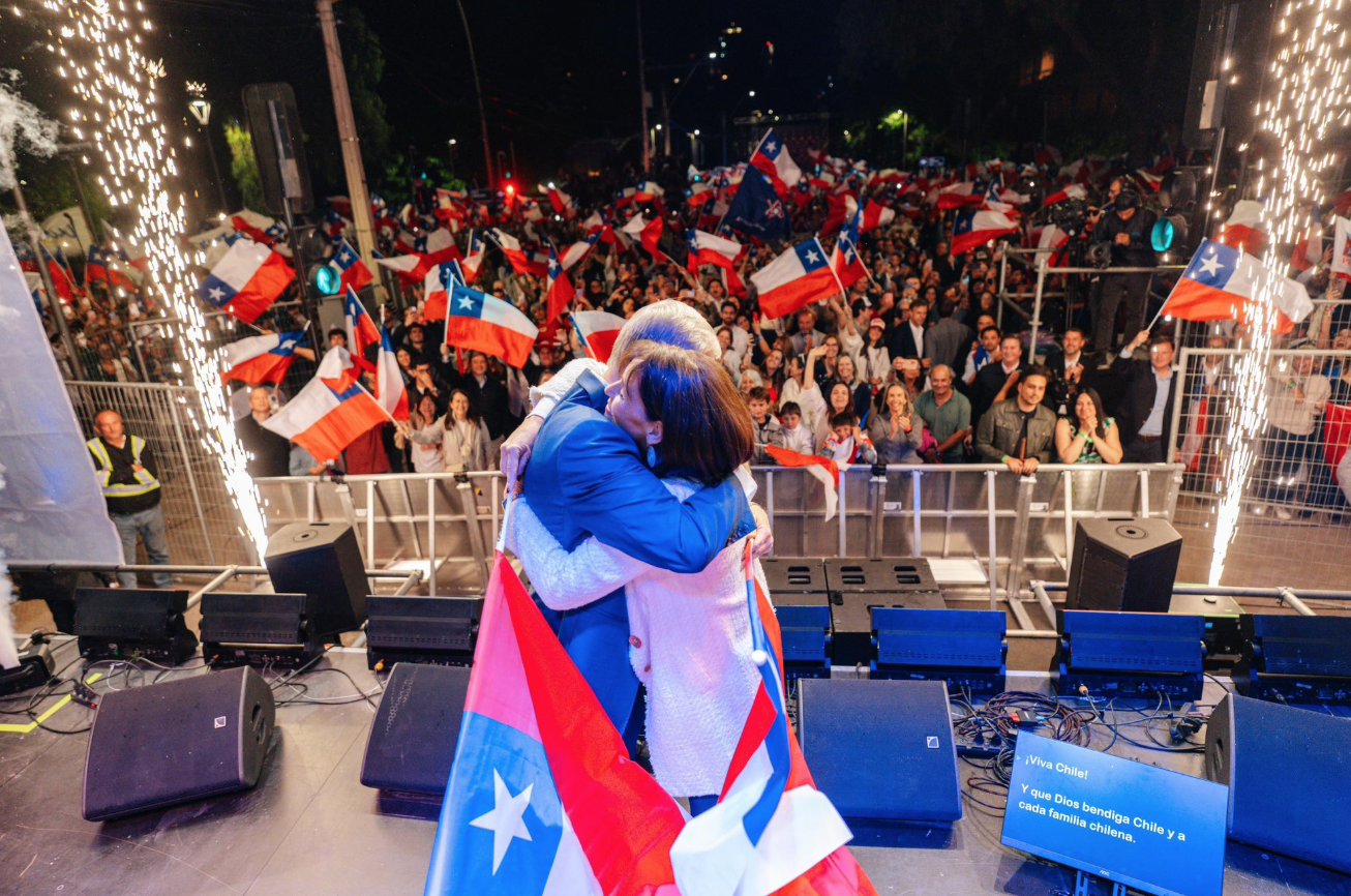 Gana el ultraderechista José Antonio Kast comicios de Chile