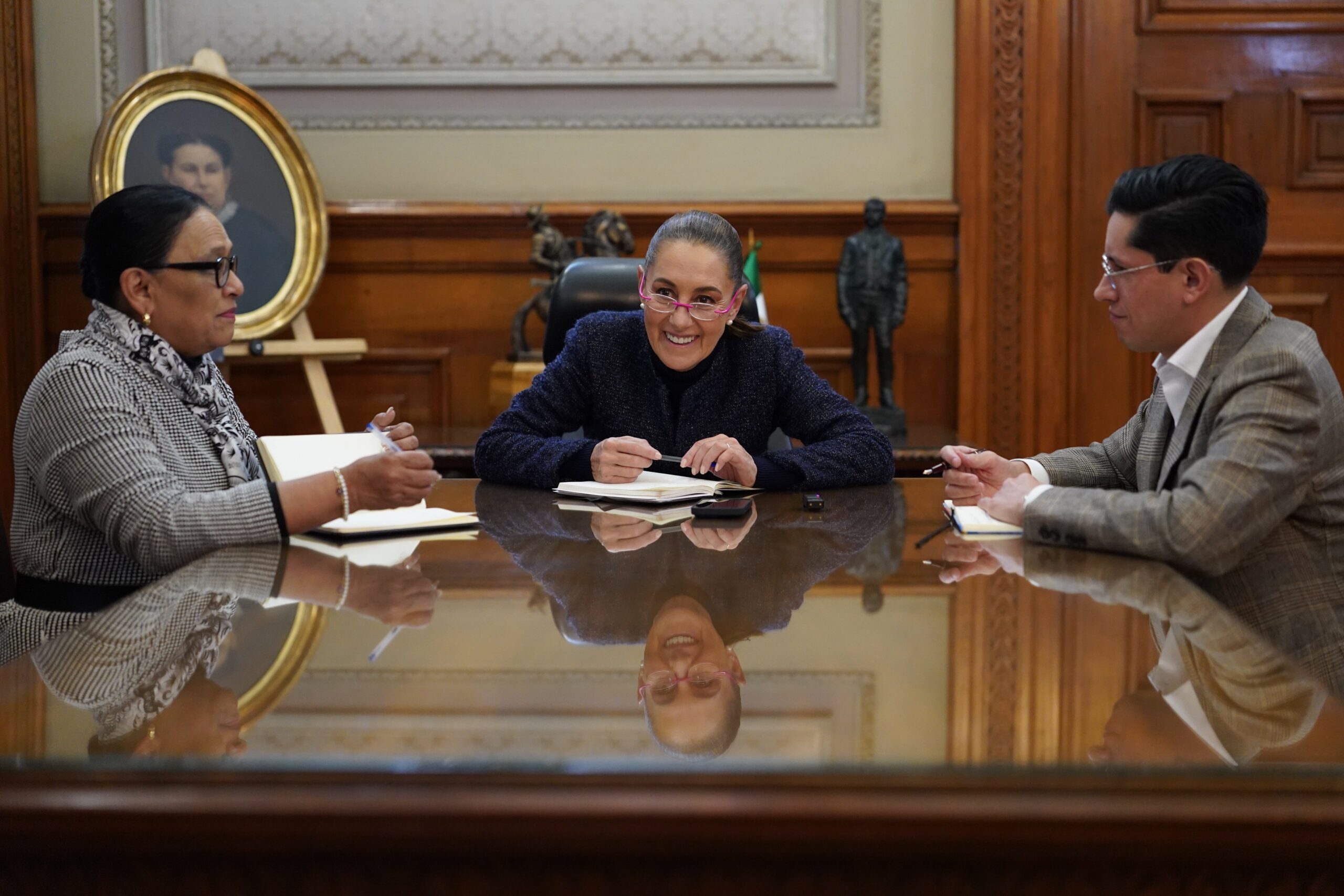 Sheinbaum invitó al Papa León XIV visitar México.