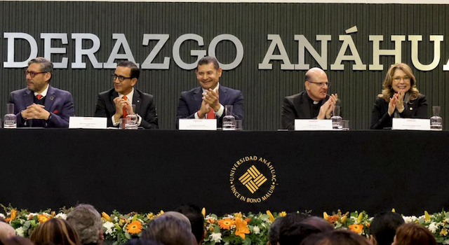 “En Puebla se impulsa la formación de líderes con valores y principios”: Armenta