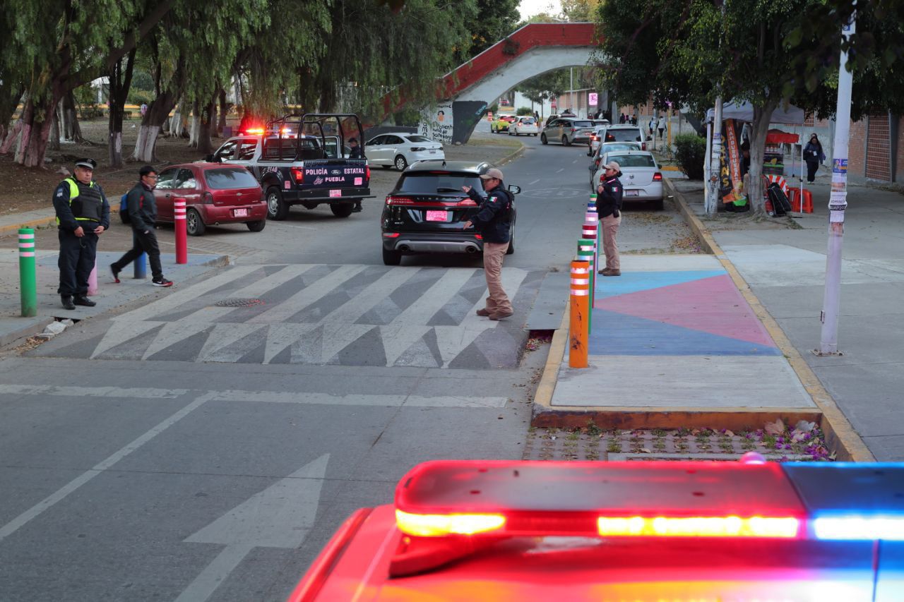 Mil 337 policías supervisaron el regreso a clases