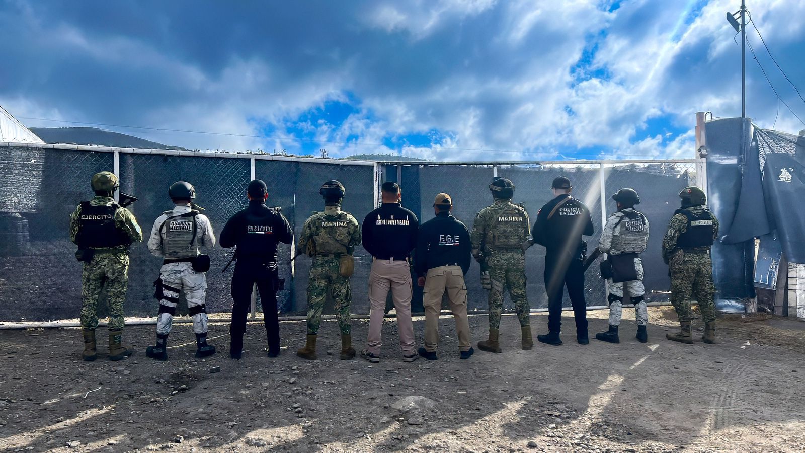En Miahuatlán, autoridades aseguran 70 indicios relacionados con el robo a transporte de carga