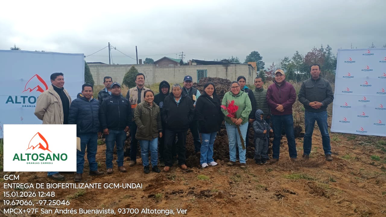 Altosano Granjas Carroll fortalece la agricultura sustentable en Atzalan