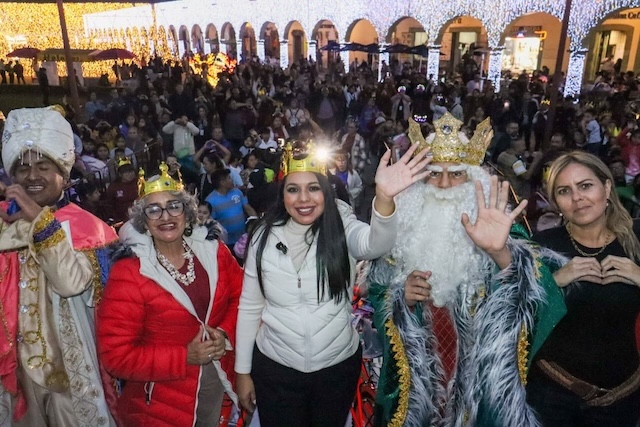 30 mil niños beneficiados con juguetes por la alcaldesa Tonatzin Fernández