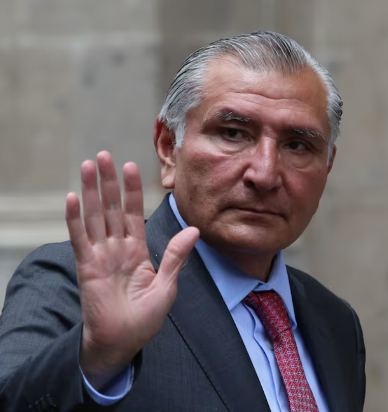 Sheinbaum se deslinda de la salida de Adán Augusto López de la coordinación de Morena en el Senado
